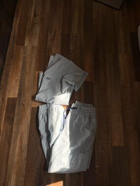 Light Blue Figs Scrub Set - Top and Uman Joggers